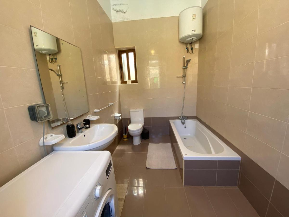 Blue Waters Town House Leilighet Tarxien Eksteriør bilde